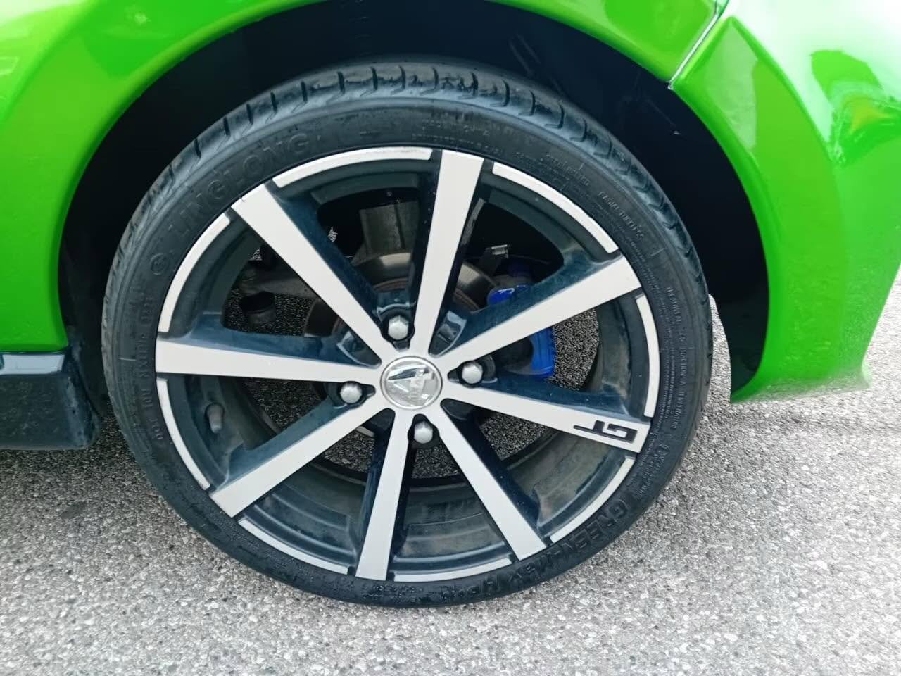 4 4