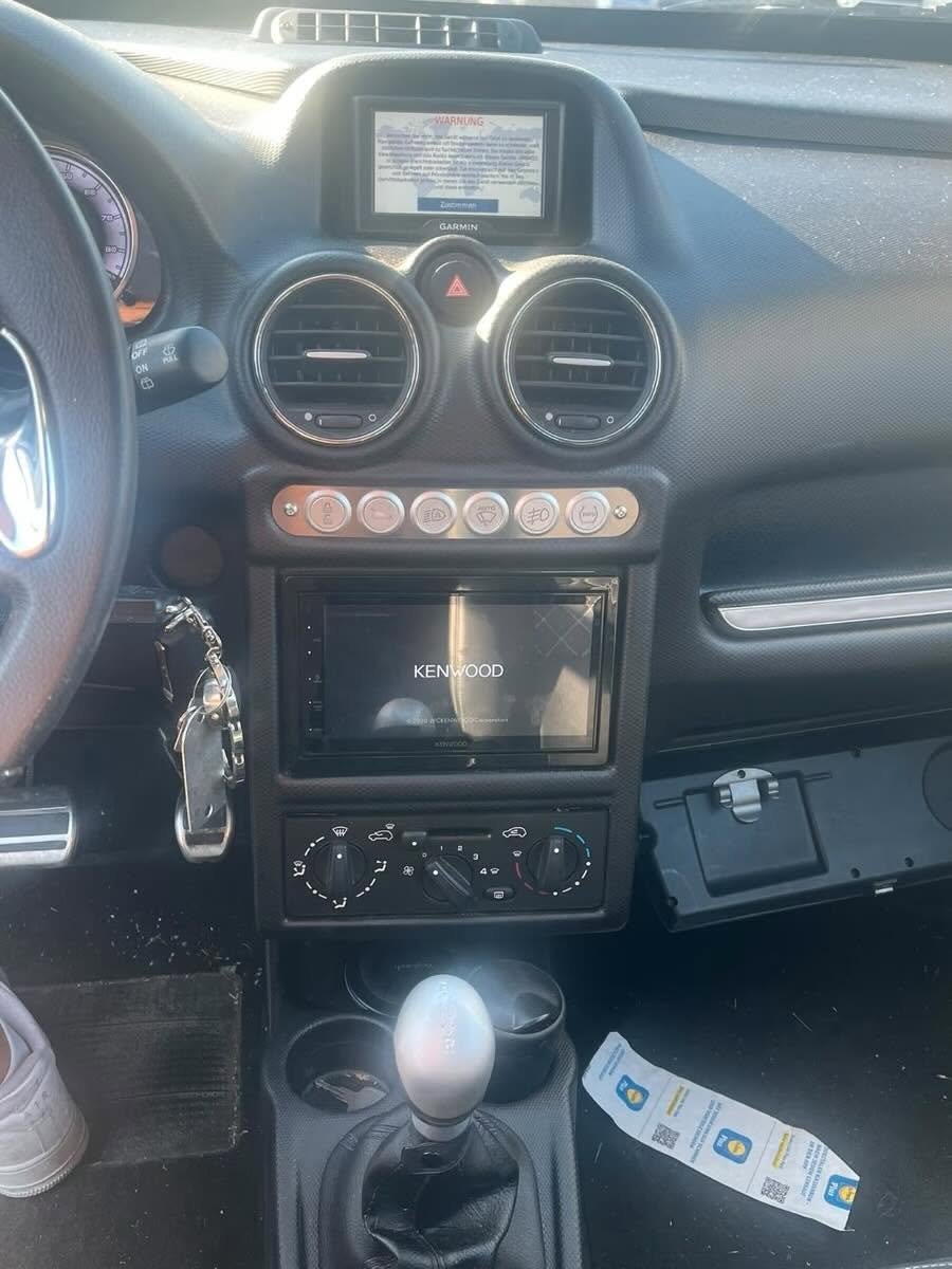 7 7